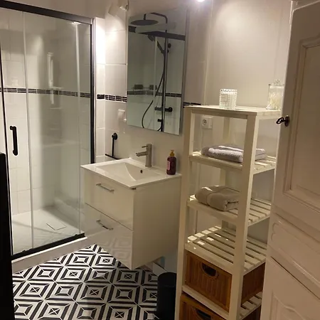 D'hotes Spacieuse فندق مبيت وإفطار Camblanes-et-Meynac