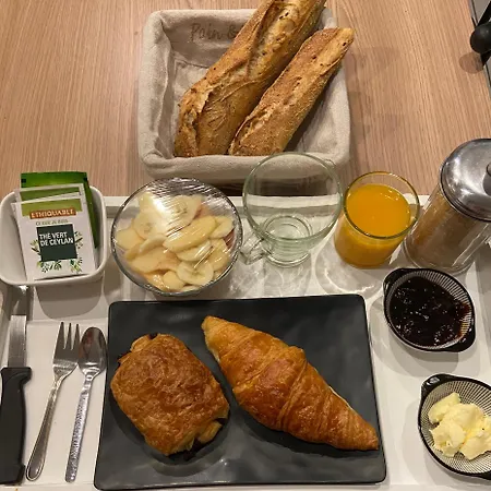 Couette-café D'hôtes Spacieuse