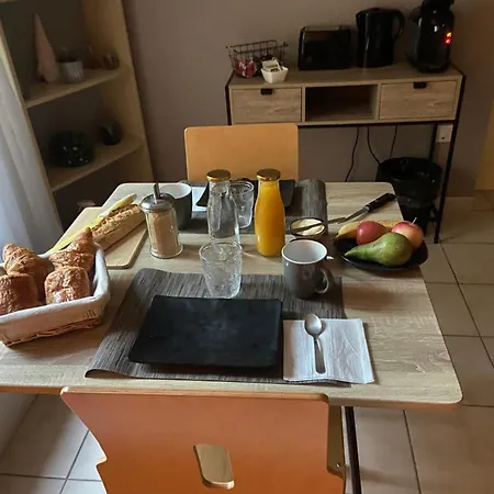 Frühstückspension D'hotes Spacieuse 3*